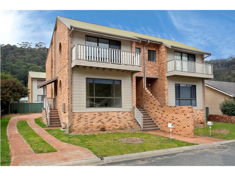9 Ramsay Street, Lithgow NSW 2790