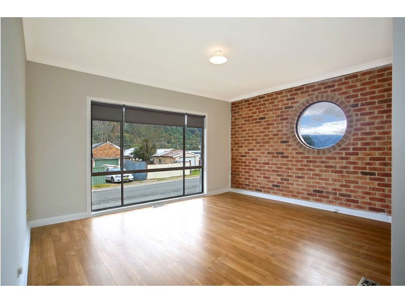 9 Ramsay Street, Lithgow NSW 2790