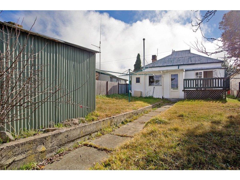 17 Roxburgh Street, Portland NSW 2847