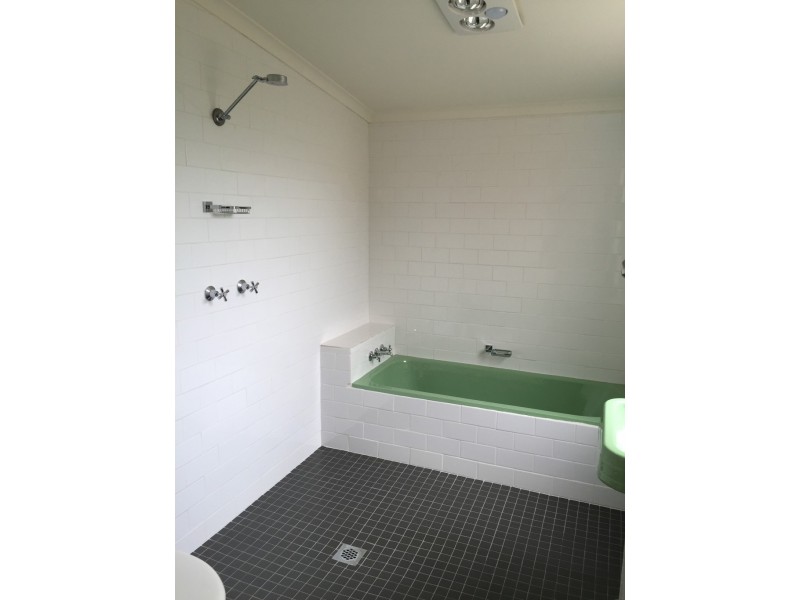 8 Bent Street, Lithgow NSW 2790