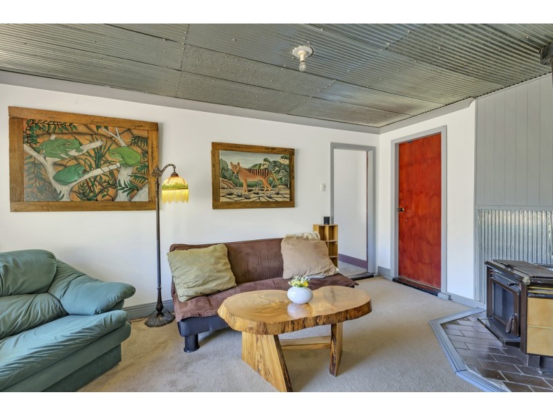 15 Burton Street, Portland NSW 2847