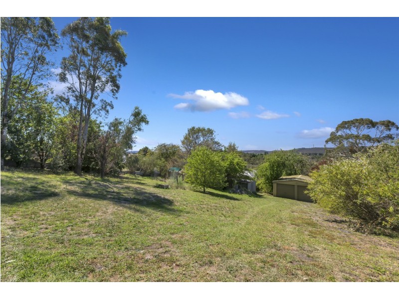 15 Burton Street, Portland NSW 2847