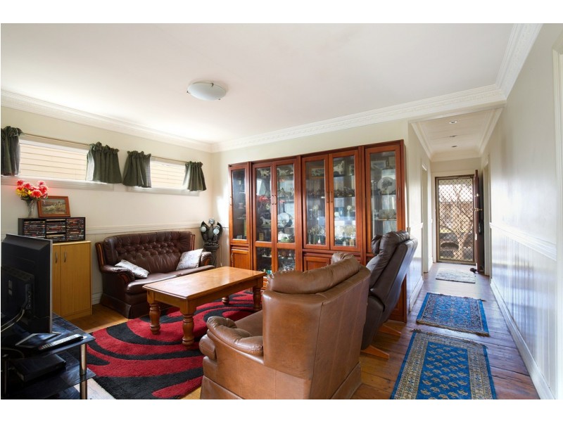 128 Inch Street, Lithgow NSW 2790