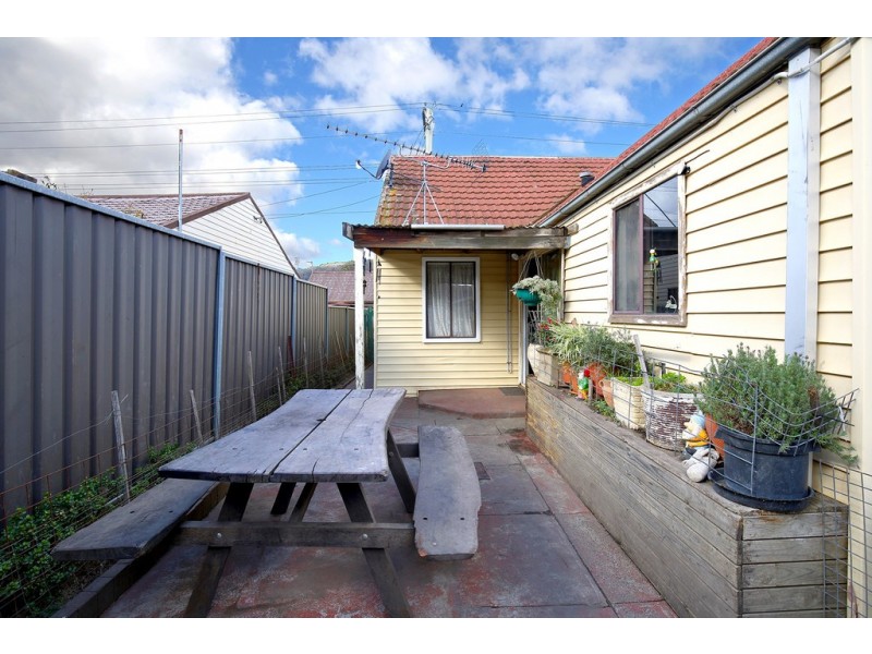128 Inch Street, Lithgow NSW 2790
