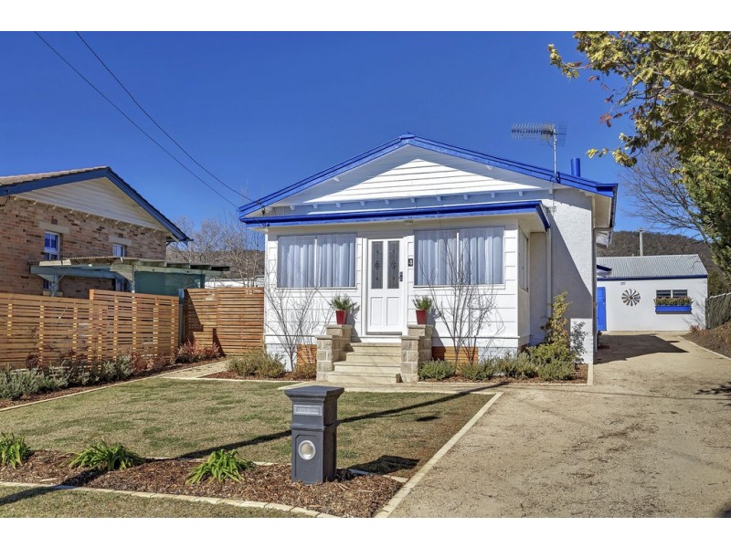 4 Mena Place, Lithgow NSW 2790