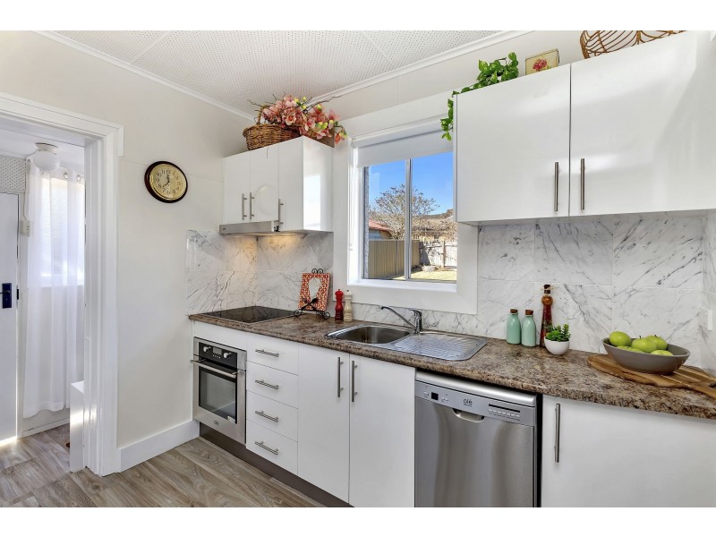 4 Mena Place, Lithgow NSW 2790