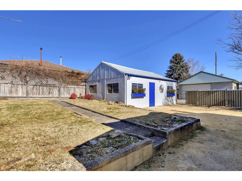 4 Mena Place, Lithgow NSW 2790