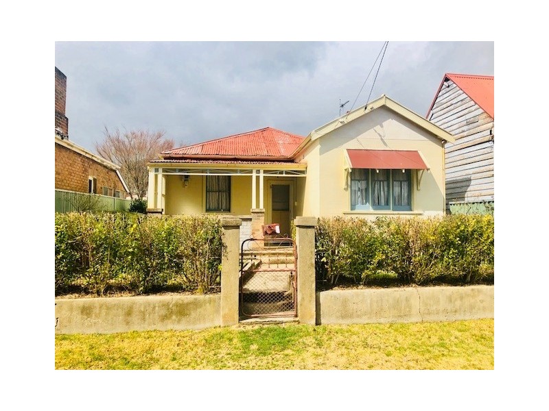 7 Brook Street, Lithgow NSW 2790