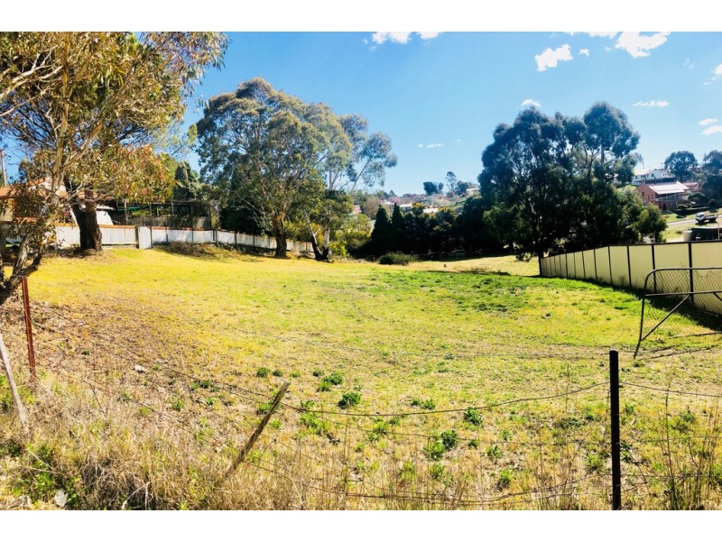 27 Hazel Street, Portland NSW 2847
