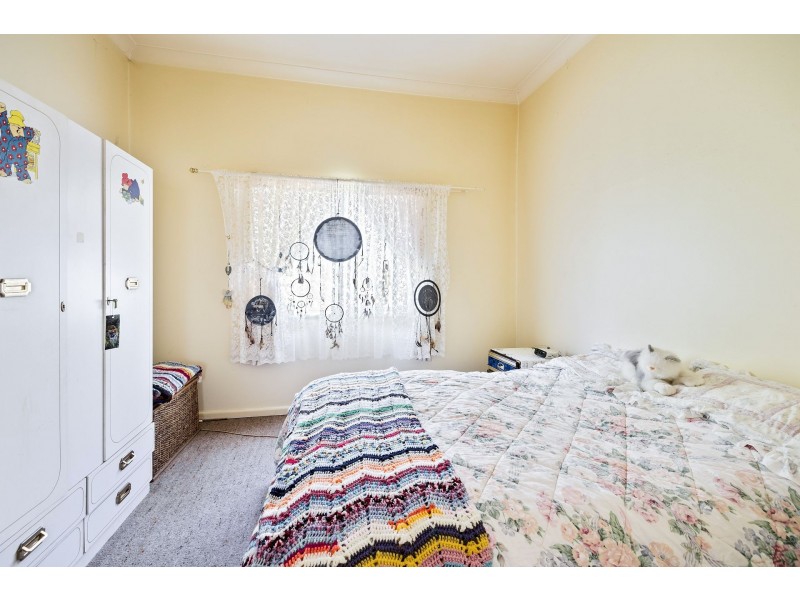 37 Ferro Street, Lithgow NSW 2790