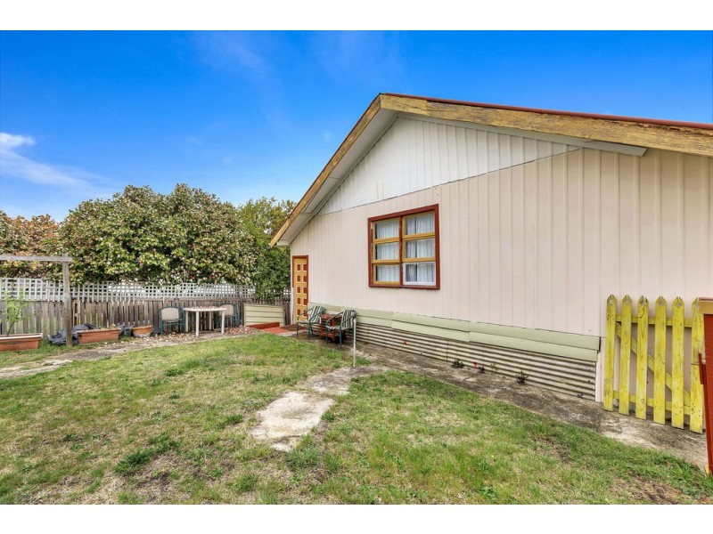 23 Sandford Avenue, Lithgow NSW 2790