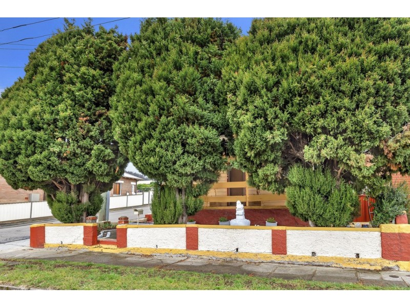 23 Sandford Avenue, Lithgow NSW 2790