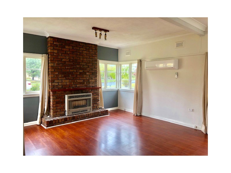 9 Tobruk Street, Lithgow NSW 2790
