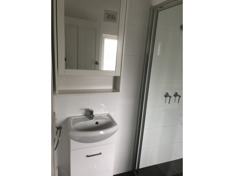 18 Academy, Lithgow NSW 2790