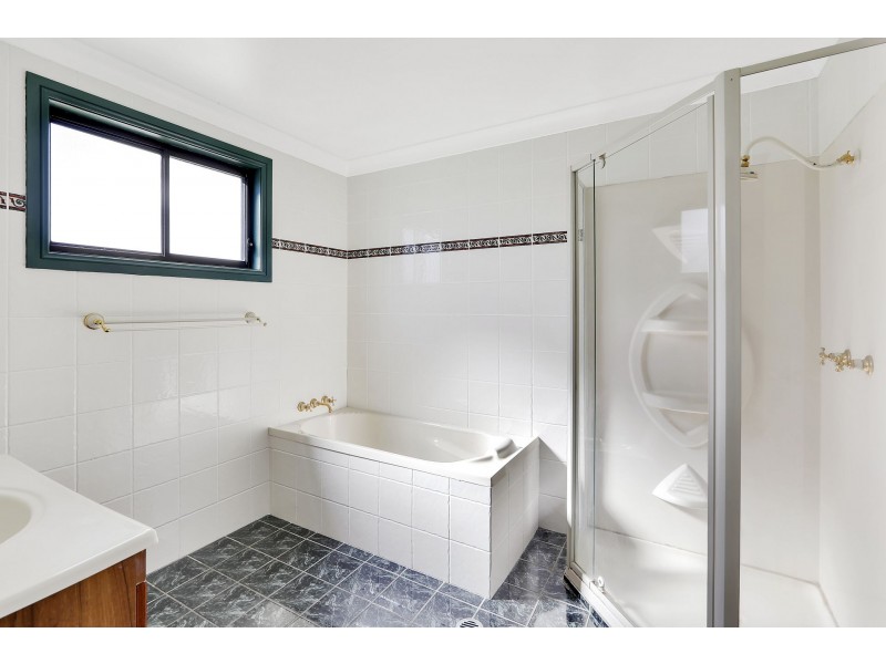 2 Tweed, Lithgow NSW 2790