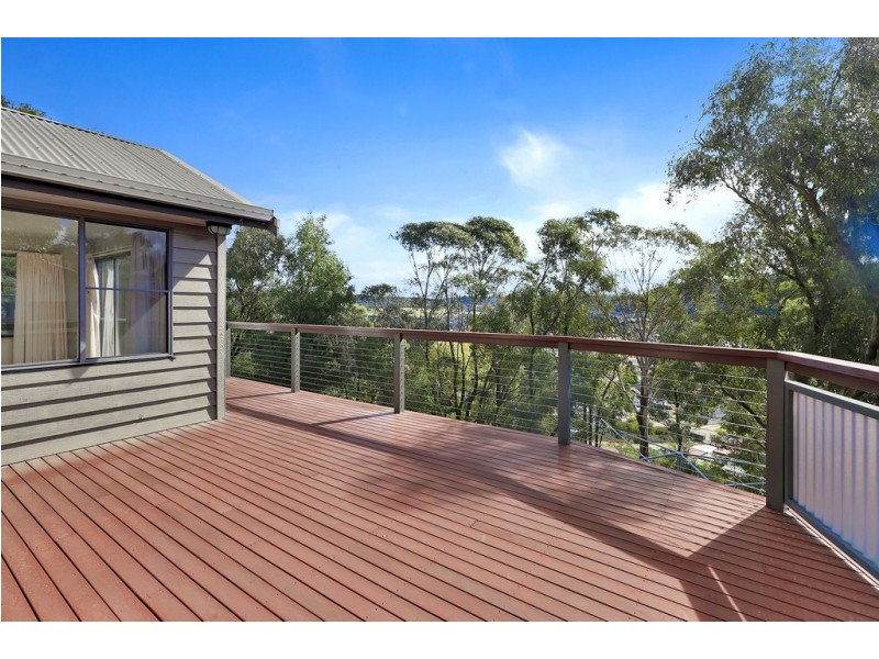 24 Hill Range Crescent, Lithgow NSW 2790