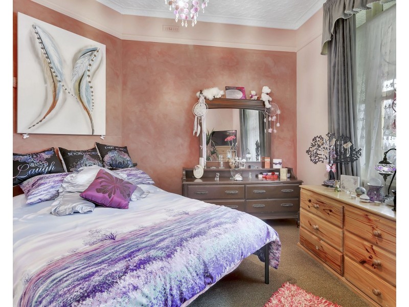 17- 19 Roy St, Lithgow NSW 2790