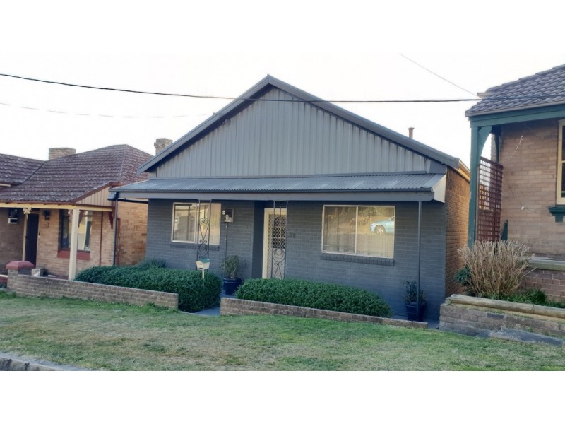 28 Hill Street, Lithgow NSW 2790