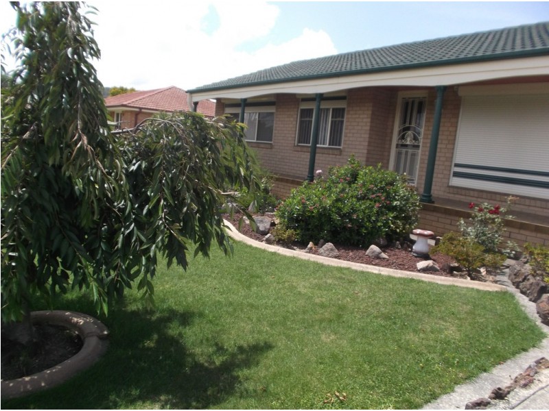 6 Curtain Place, Lithgow NSW 2790