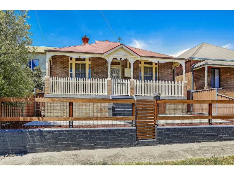 51 Ferro St, Lithgow NSW 2790