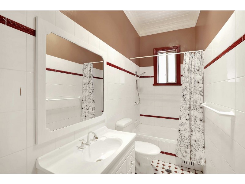 51 Ferro St, Lithgow NSW 2790