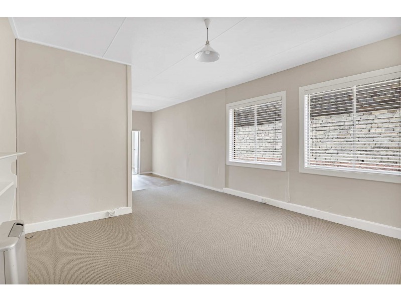 39 Roy, Lithgow NSW 2790