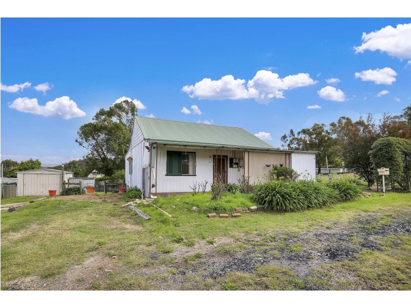 11 Castlereagh Highway, Cullen Bullen NSW 2790