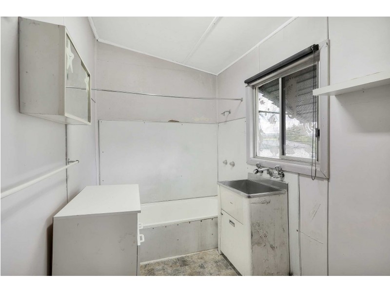 11 Castlereagh Highway, Cullen Bullen NSW 2790