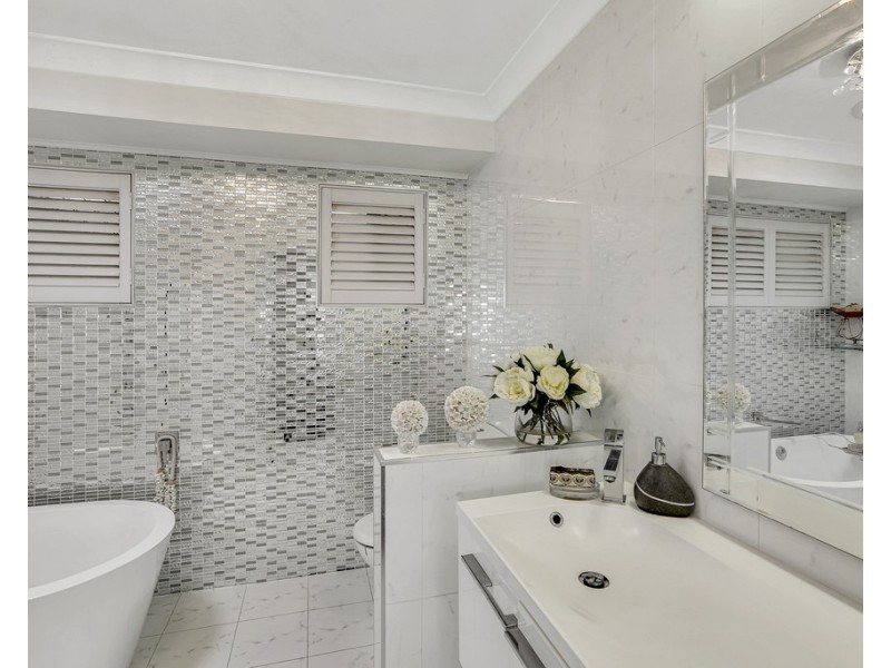 9 Hill Range Crescent, Lithgow NSW 2790