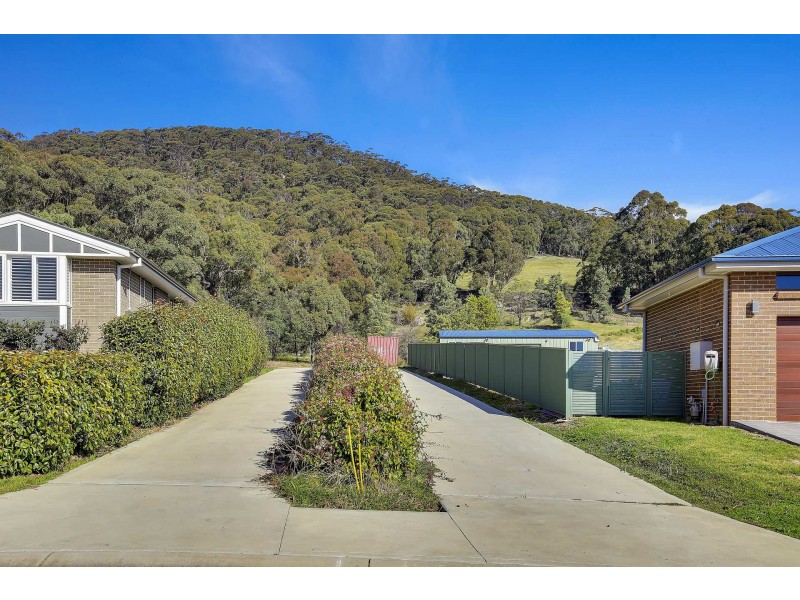 34 Munjowee circle, Lithgow NSW 2790