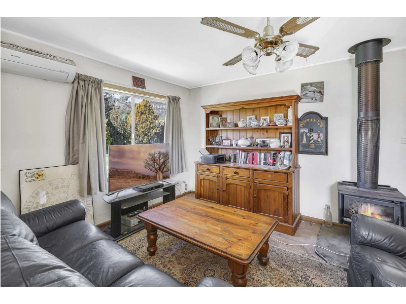 4 White Cresent, Kandos NSW 2848