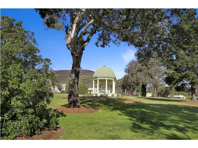 4 White Cresent, Kandos NSW 2848