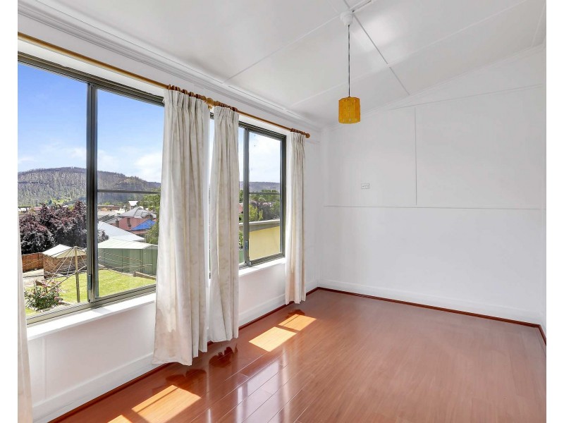 22 Hill Street, Lithgow NSW 2790