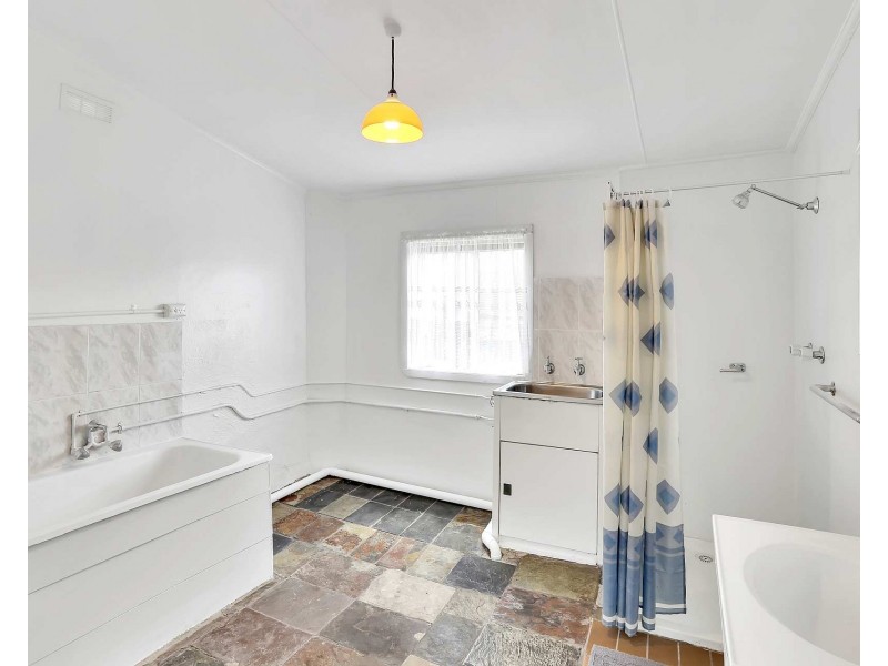 22 Hill Street, Lithgow NSW 2790