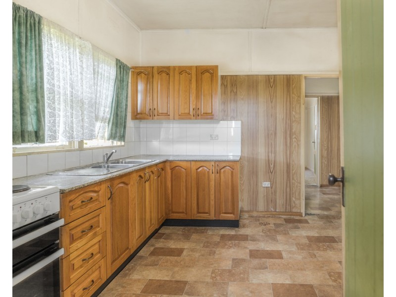 36 Hume Ave, Wallerawang NSW 2845