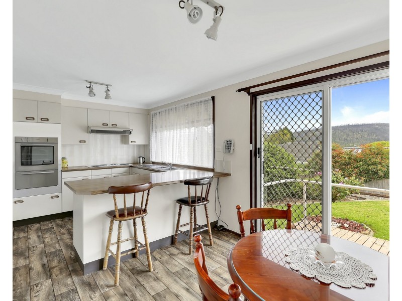 2 Lawson St, Lithgow NSW 2790