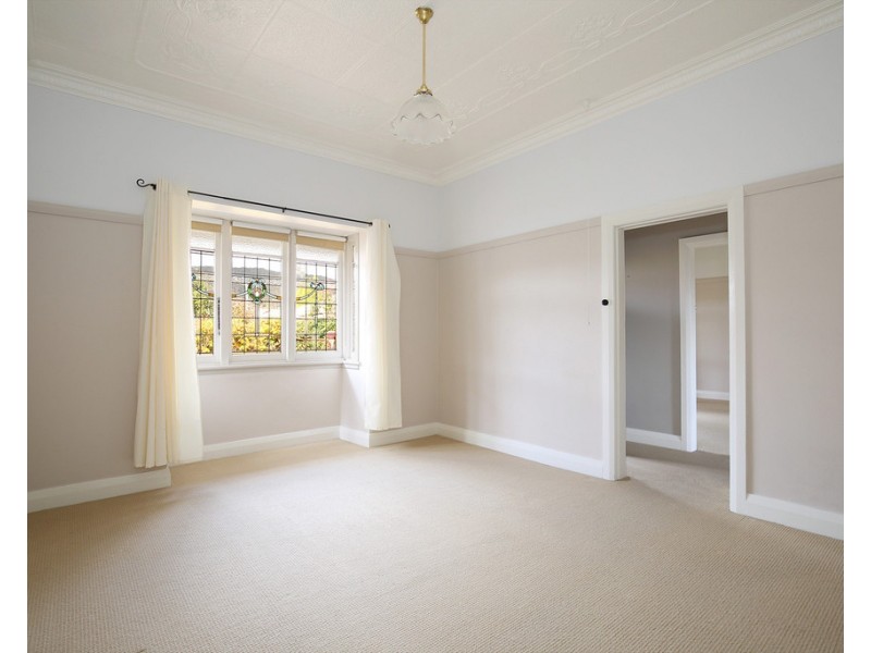 88 Hassans Walls Rd, Lithgow NSW 2790