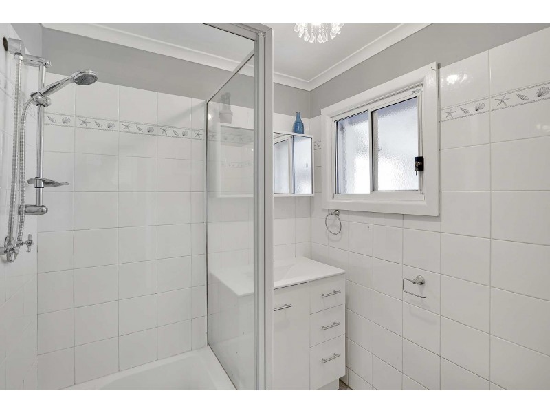 2 MENA PLACE, Lithgow NSW 2790