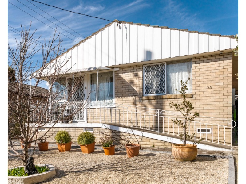 74 Martini Parade, Lithgow NSW 2790