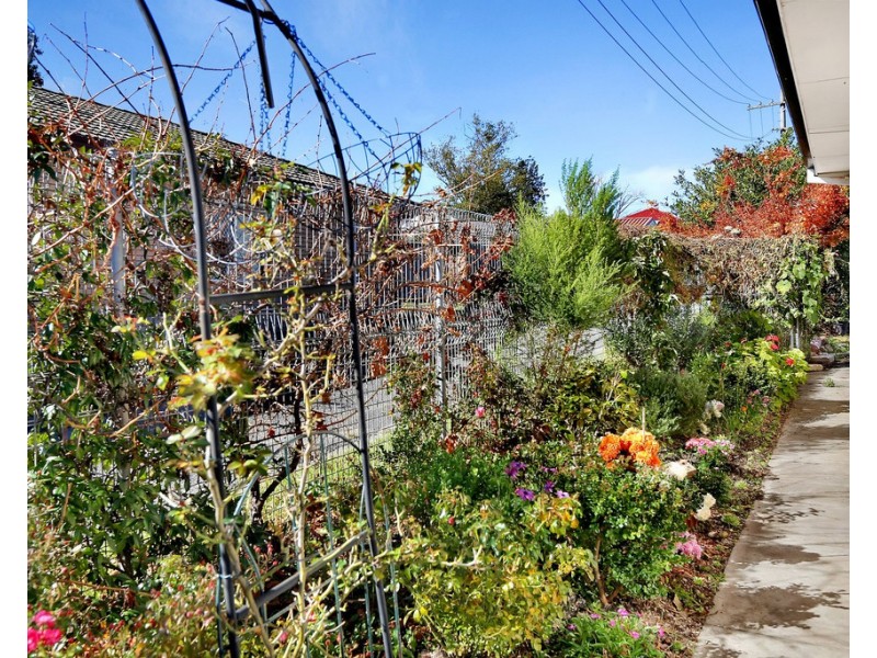 74 Martini Parade, Lithgow NSW 2790