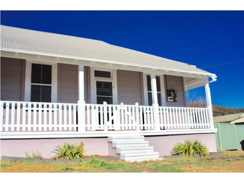 77 Mort Street, Lithgow NSW 2790