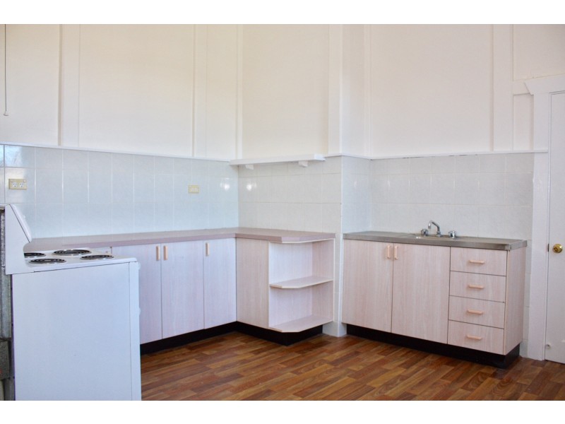 77 Mort Street, Lithgow NSW 2790