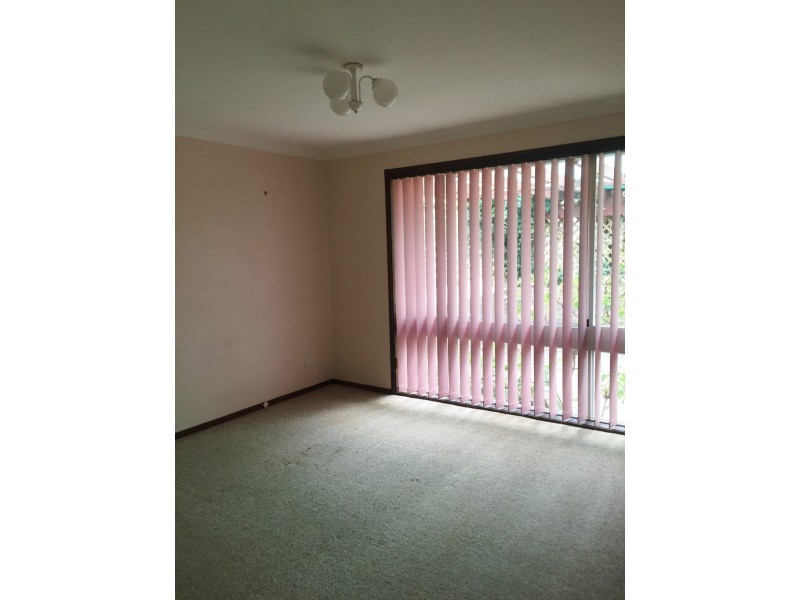 10 BURTON STREET, Portland NSW 2847