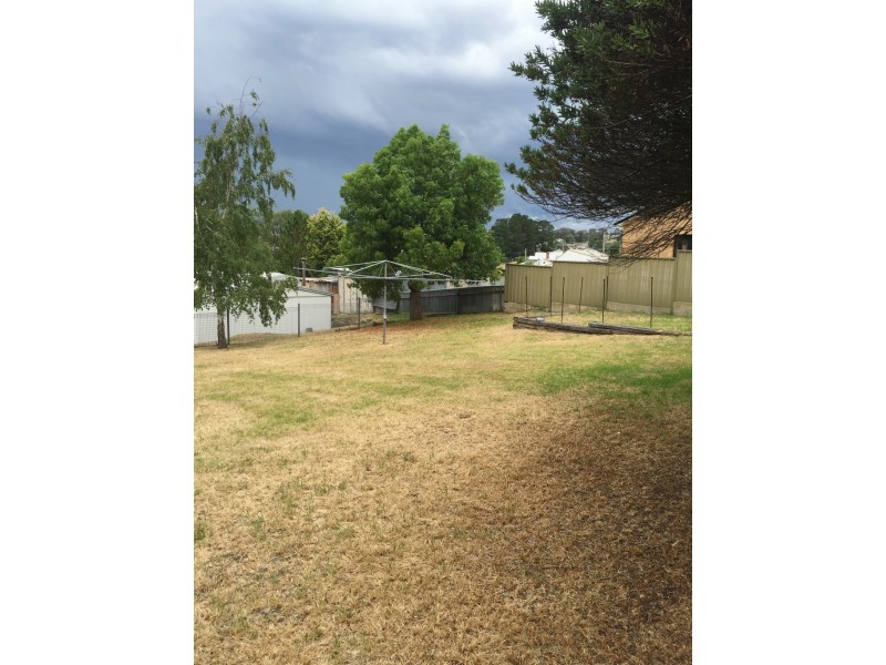 10 BURTON STREET, Portland NSW 2847