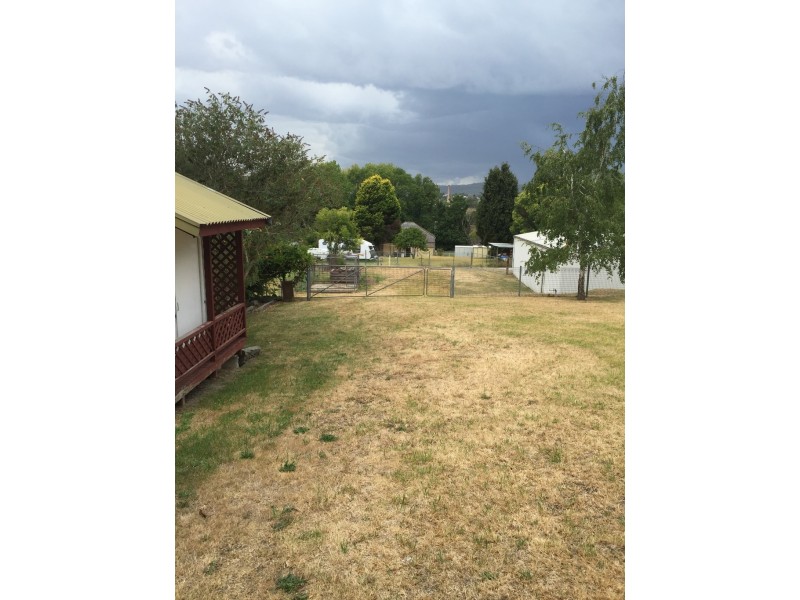 10 BURTON STREET, Portland NSW 2847