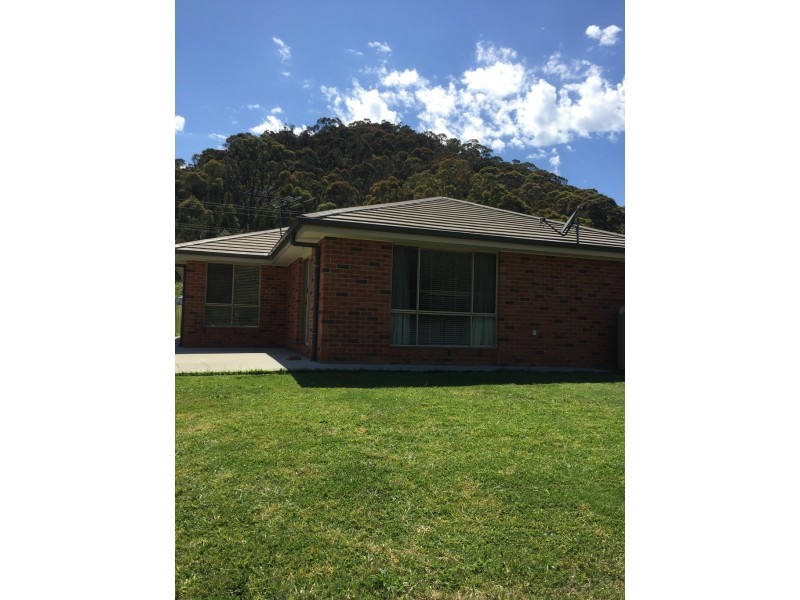 142 HARTLEY VALLEY RD, Lithgow NSW 2790