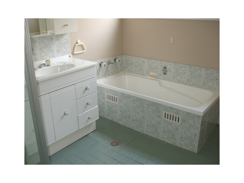 25 Laidley Street, Lithgow NSW 2790