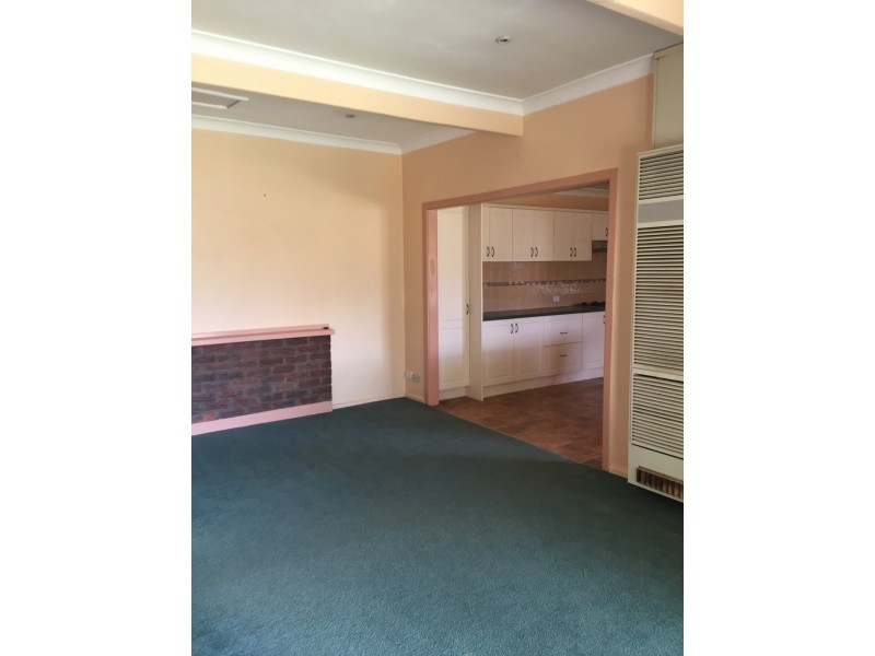 2 Tweed Road, Lithgow NSW 2790