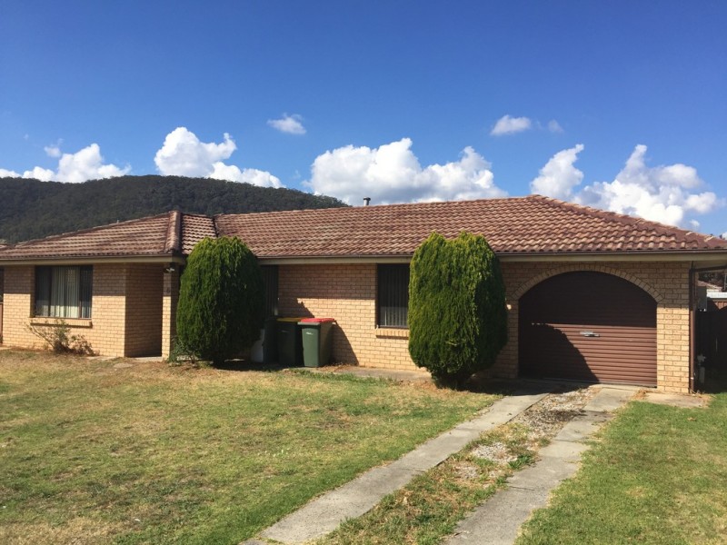 6 Evans Close, Lithgow NSW 2790