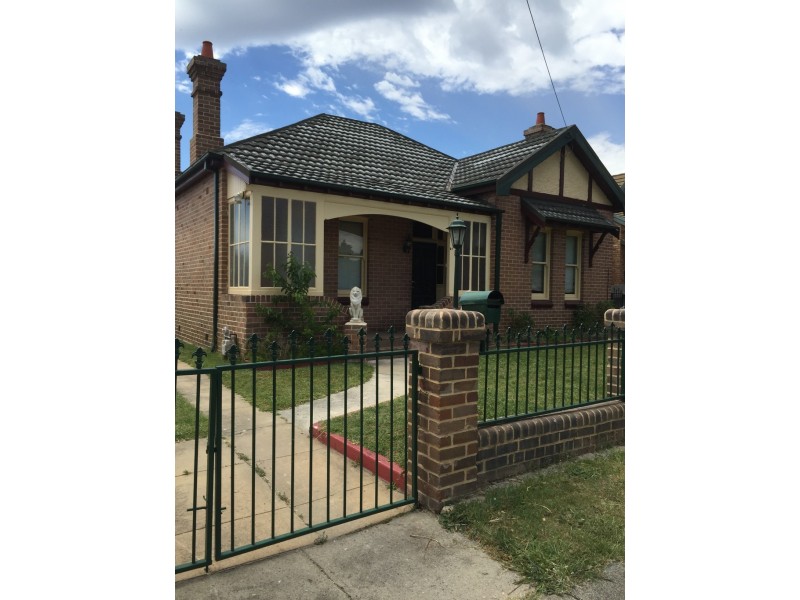 27 Ordnance Avenue, Lithgow NSW 2790